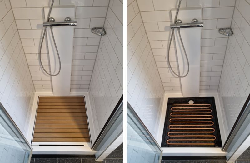 De X-Tray in een badkamer van een vakantiewoning, links met het afdekdeksel en rechts met zicht op de warmtewisselaar eronder