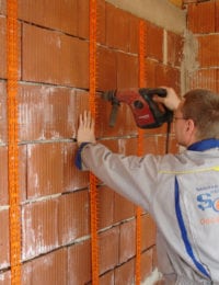 Wandverwarming op stenen muur installeren