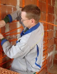 Wandverwarming op stenen muur installeren