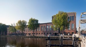 Monumentaal_pand_fabriek_zonnepanelen
