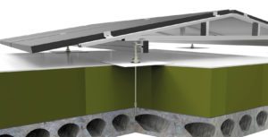 Zonnepanelen op betonnen geisoleerd dak