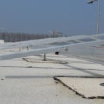 Oost-west opstelling zonnepanelen op plat bitumen dak
