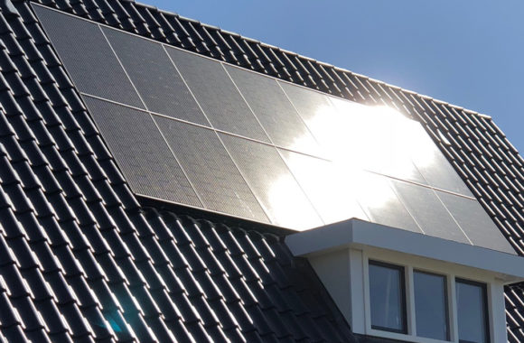 indak zonnepanelen op woning