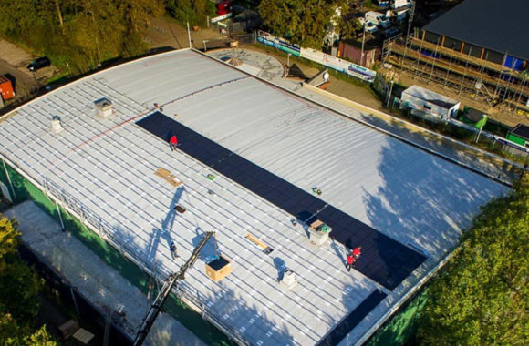 Jual Solar montagesysteem voor installeren zonnepanelen op een rond, gebogen dak