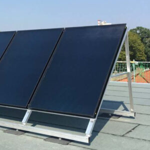Zonnecollector op plat dak